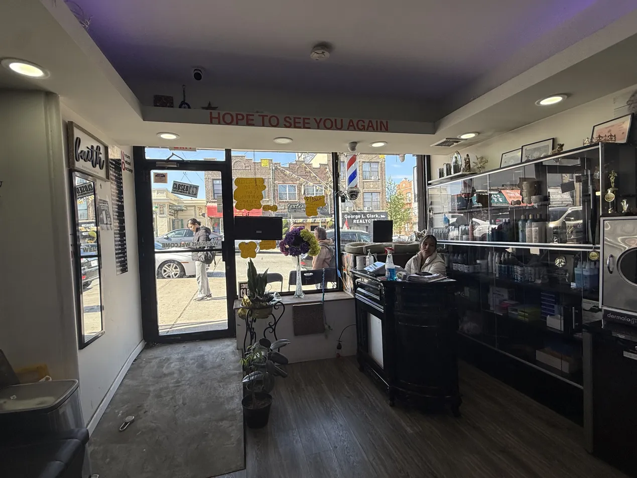 F.R.G. front desk and entrance